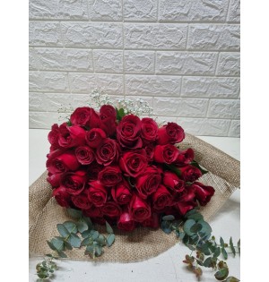 Jüt Kumaş 50'li Kırmızı Gül Buketi 9459₺indimli  6990₺